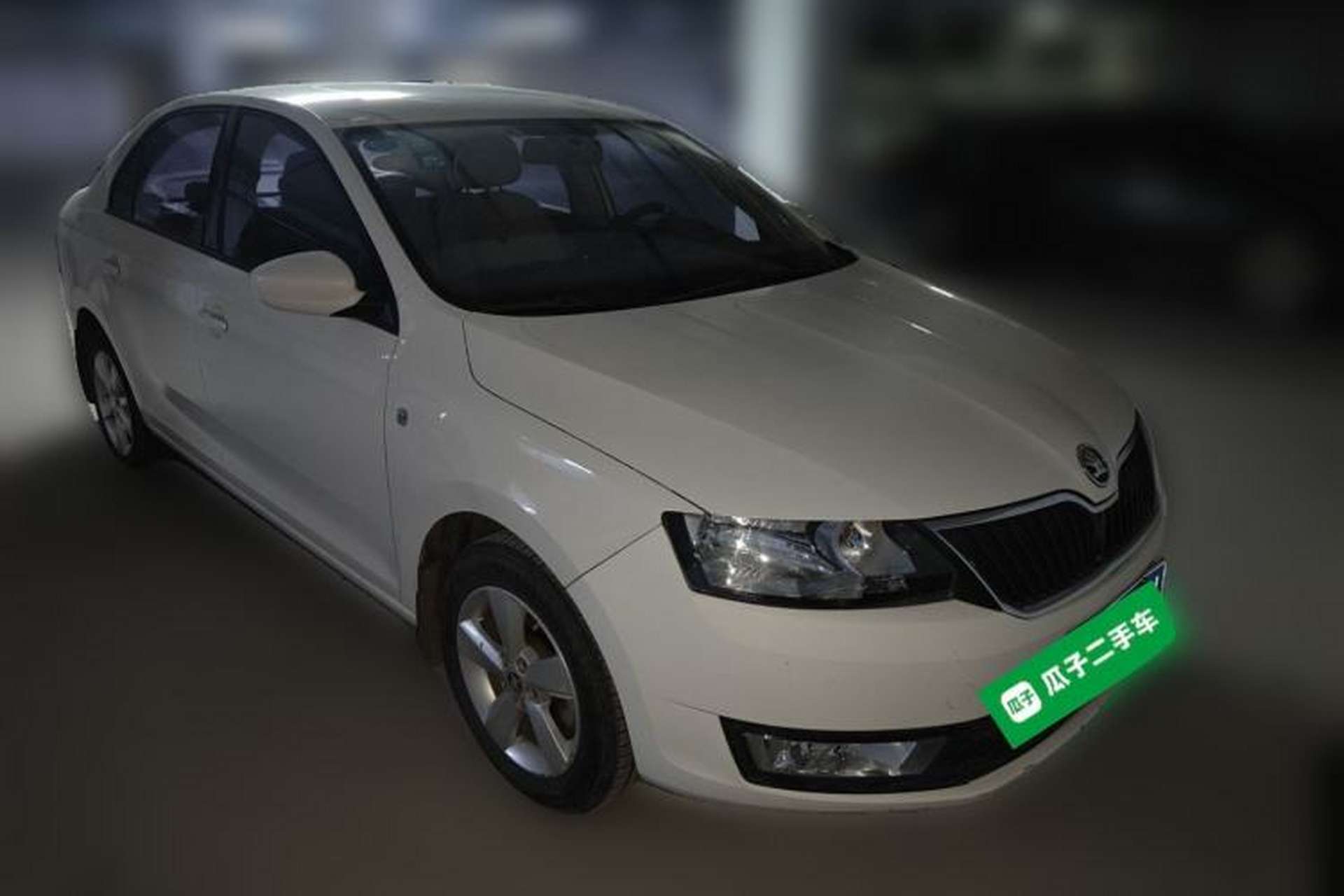 Used Skoda Rapid 2016 1.6L Manual Trend Edition Front Right 45 Deg