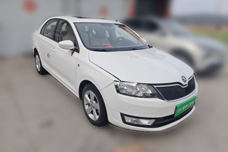 Used Skoda Rapid 2016 1.4L Manual Trend Edition Front Right 45 Deg