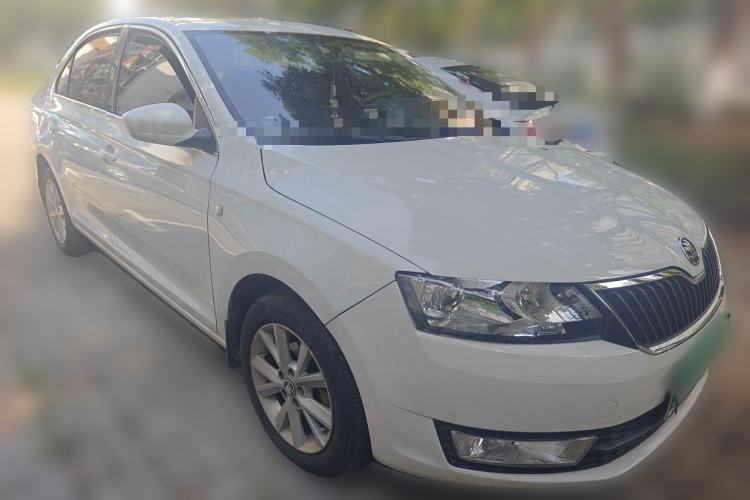 Used Skoda Rapid 2016 1.6L Automatic Chuanxing Edition Front Right 45 Deg