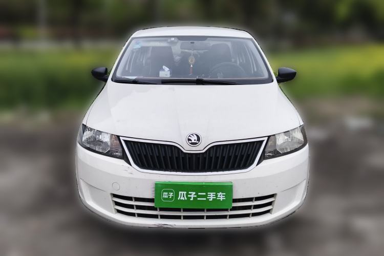 Used Skoda Rapid 2016 1.6L Manual Front-Wheel-Drive Version Front