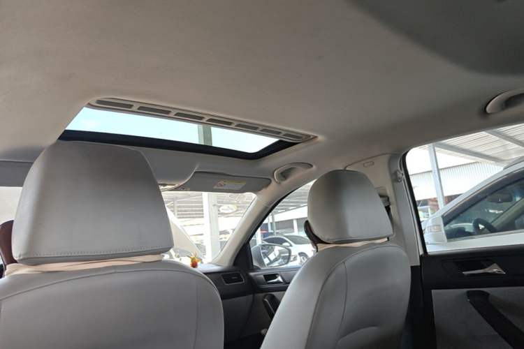 Used Skoda Rapid 2016 1.4L Manual Trend Edition Headliner