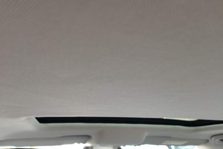 Used Skoda Rapid 2016 1.6L Manual Trend Edition Headliner