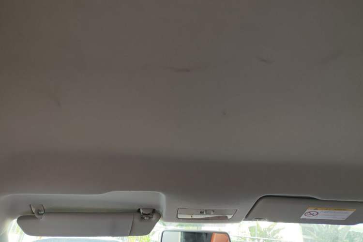 Used Skoda Rapid 2016 1.6L Manual Front-Wheel-Drive Version Headliner
