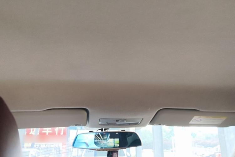 Used Skoda Rapid 2016 1.6L Manual Front-Wheel-Drive Version Headliner