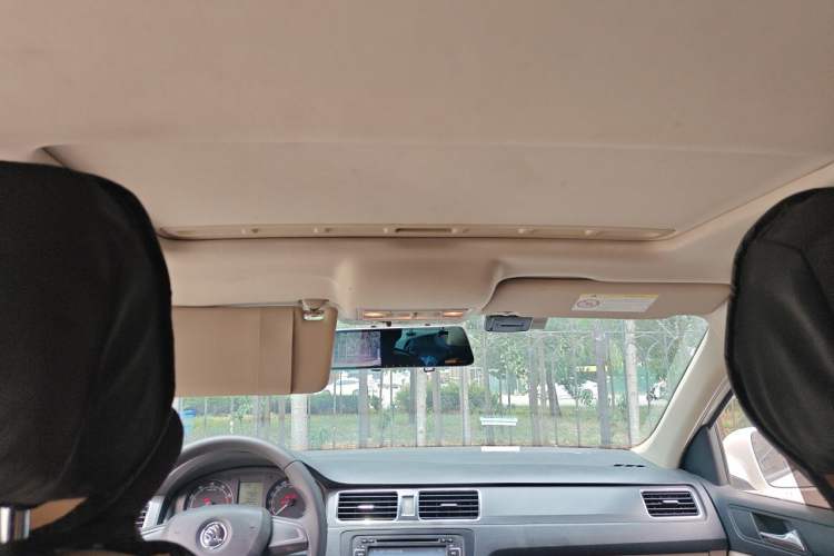 Used Skoda Rapid 2016 1.4L Manual Trend Edition Headliner