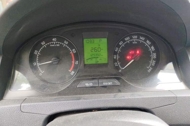 Used Skoda Rapid 2016 1.6L Automatic Chuanxing Edition Instrument Cluster