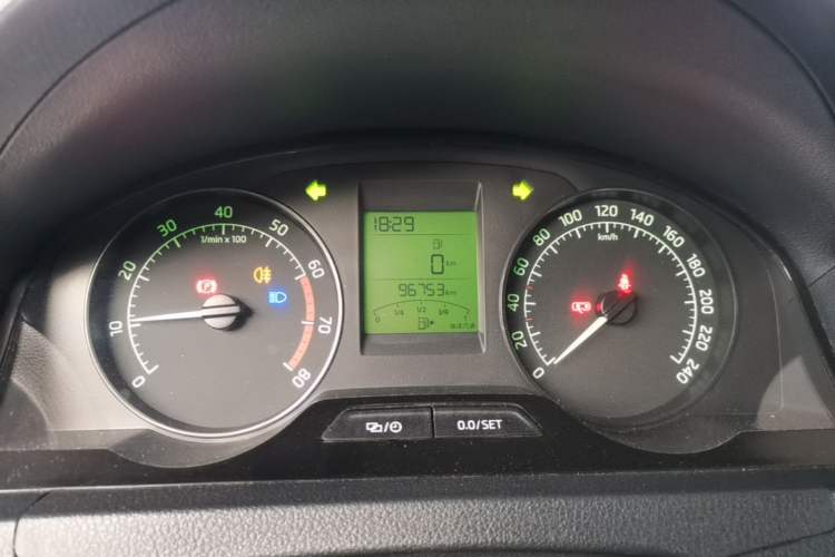 Used Skoda Rapid 2016 1.6L Manual Trend Edition Instrument Cluster