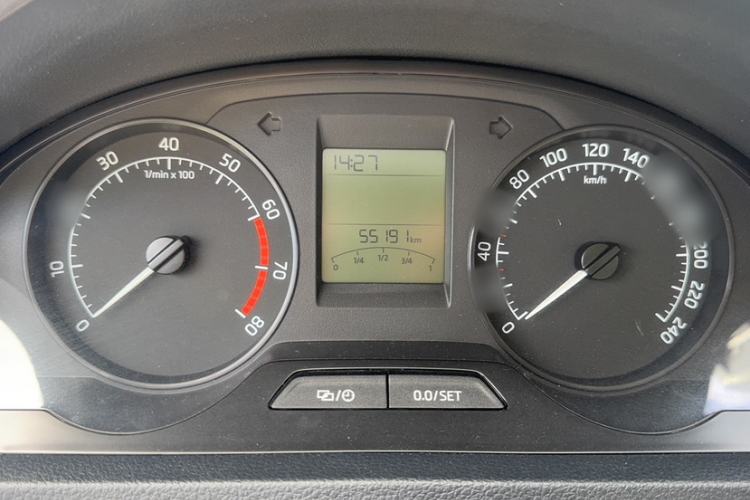 Used Skoda Rapid 2016 1.6L Automatic Chuanxing Edition Instrument Cluster