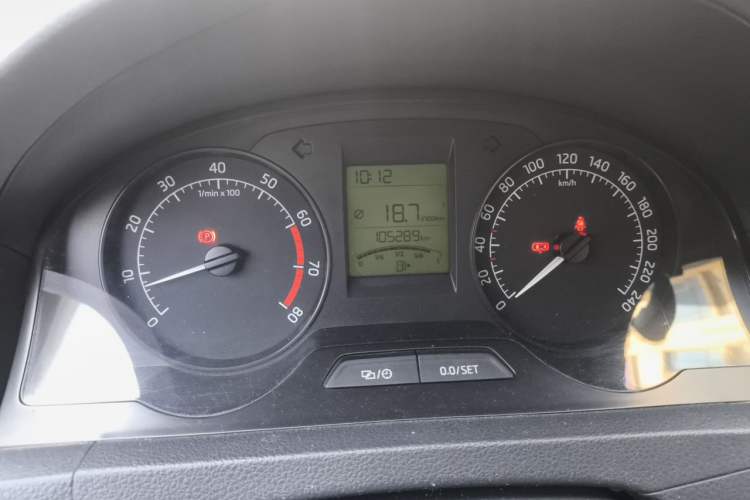 Used Skoda Rapid 2016 1.6L Manual Trend Edition Instrument Cluster
