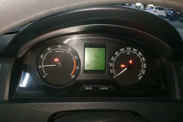 Used Skoda Rapid 2016 1.6L Automatic Chuanxing Edition Instrument Cluster