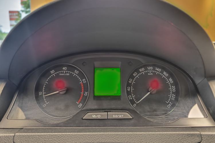 Used Skoda Rapid 2016 1.6L Automatic Chuanxing Edition Instrument Cluster