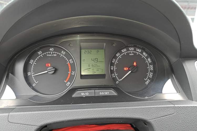 Used Skoda Rapid 2016 1.6L Automatic Chuanxing Edition Instrument Cluster