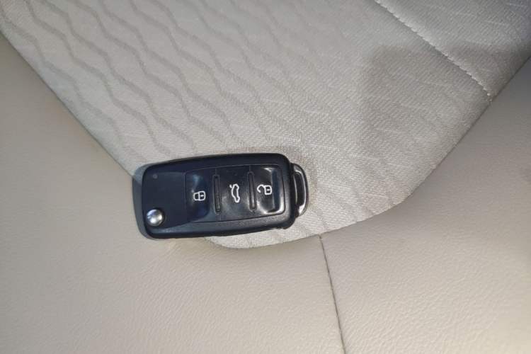 Used Skoda Rapid 2016 1.6L Automatic Chuanxing Edition Interior 1
