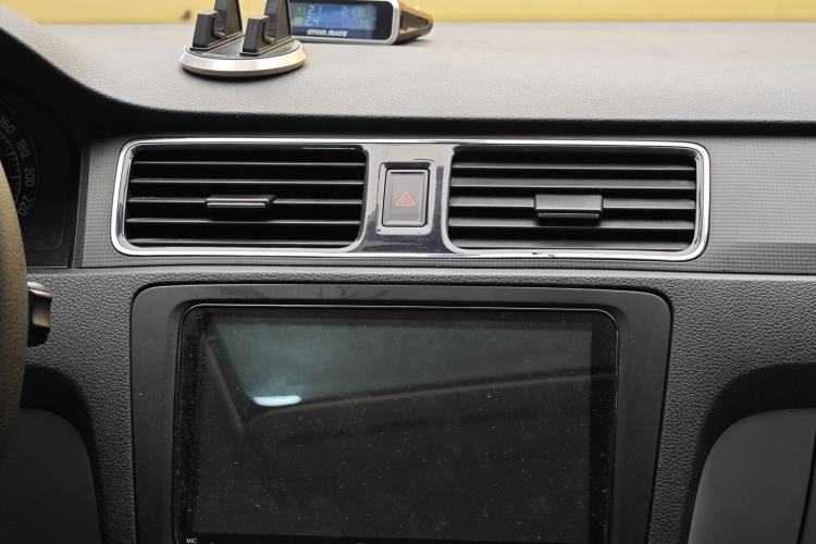 Used Skoda Rapid 2016 1.6L Automatic Chuanxing Edition Interior 7