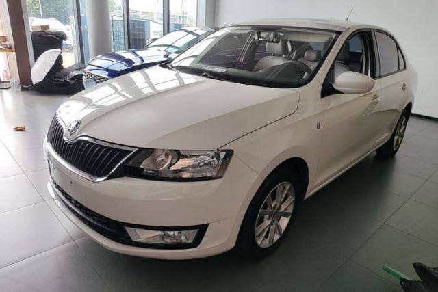 Ojetý Skoda Rapid 2016 1.6L Manual Trend Edition