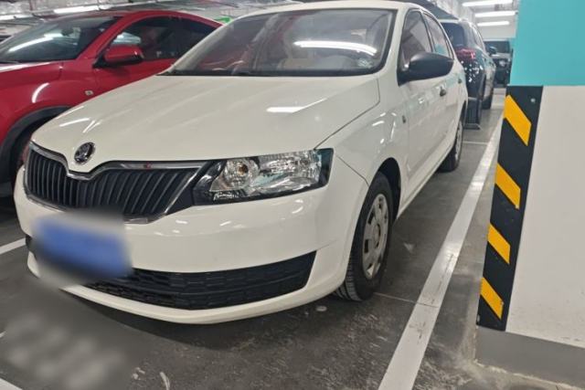 Used Skoda Rapid 2016 1.6L Automatic Front-Wheel Drive Model