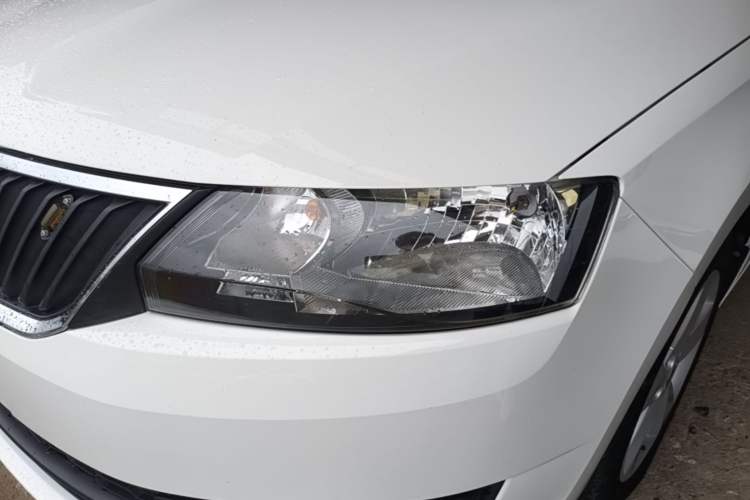 Used Skoda Rapid 2016 1.6L Automatic Chuanxing Edition Left Front Headlight