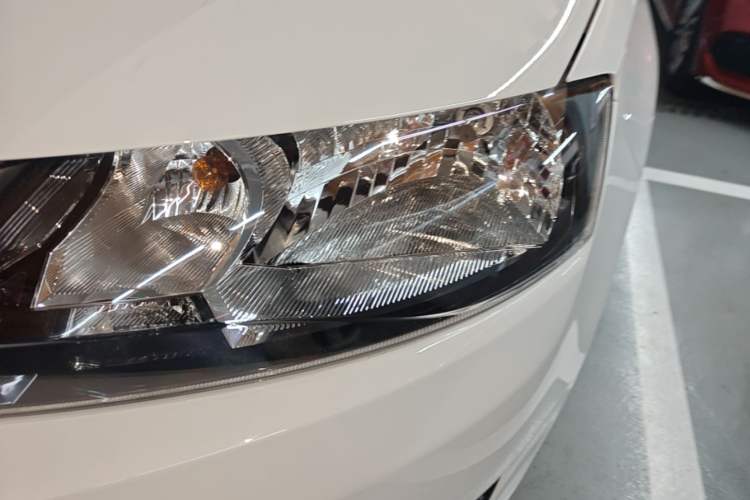 Used Skoda Rapid 2016 1.6L Automatic Chuanxing Edition Left Front Headlight