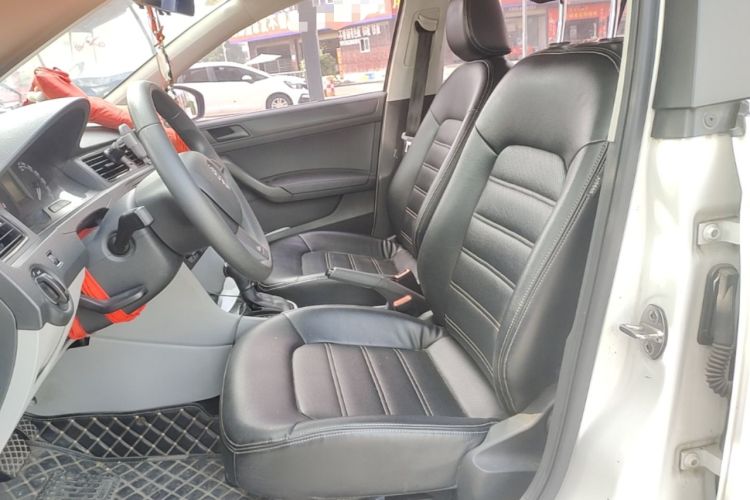 Used Skoda Rapid 2016 1.6L Automatic Front-Wheel Drive Model Left Front Seat