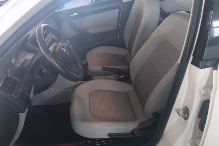 Used Skoda Rapid 2016 1.6L Manual Trend Edition Left Front Seat