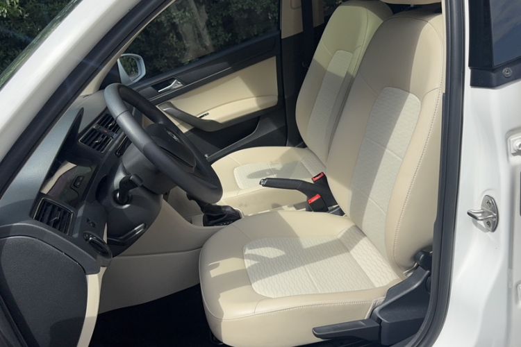 Used Skoda Rapid 2016 1.6L Automatic Chuanxing Edition Left Front Seat