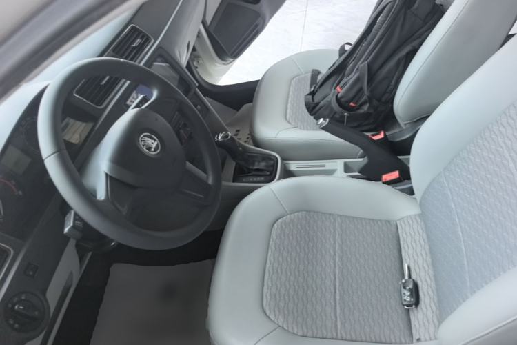 Used Skoda Rapid 2016 1.6L Automatic Chuanxing Edition Left Front Seat