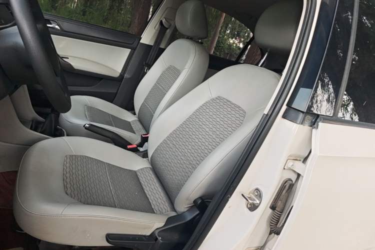 Used Skoda Rapid 2016 1.6L Manual Trend Edition Left Front Seat