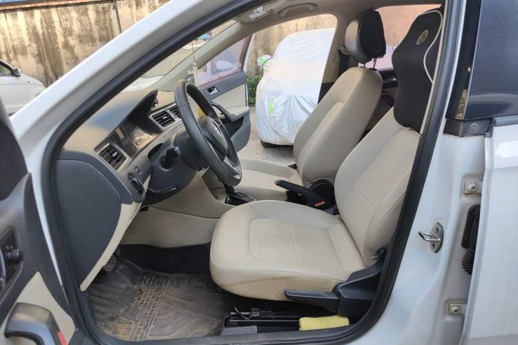 Used Skoda Rapid 2016 1.6L Automatic Chuanxing Edition Left Front Seat