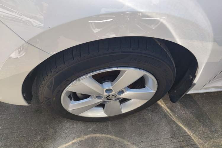 Used Skoda Rapid 2016 1.6L Automatic Chuanxing Edition Left Front Wheel Hub