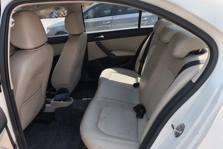 Used Skoda Rapid 2016 1.6L Automatic Chuanxing Edition Left Rear Seat