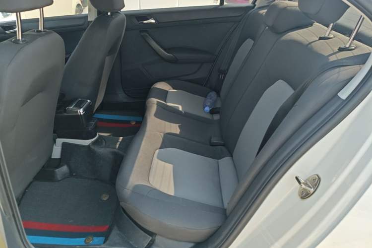 Used Skoda Rapid 2016 1.4L Manual Front-Wheel Drive Model Left Rear Seat