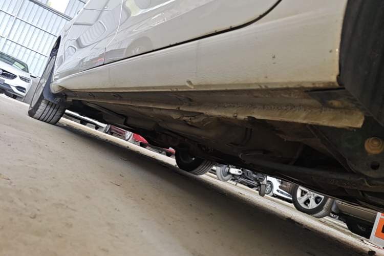 Used Skoda Rapid 2016 1.6L Automatic Chuanxing Edition Left Side Sill