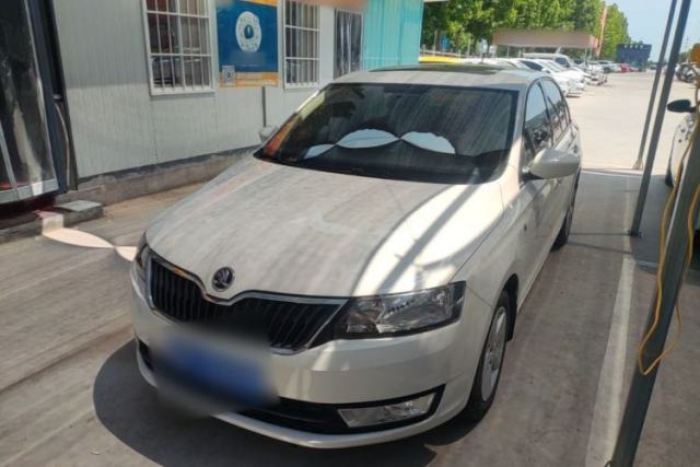 Ojetý Skoda Rapid 2016 1.4L Manual Trend Edition