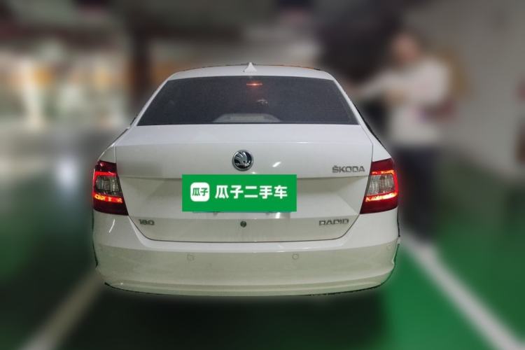 Used Skoda Rapid 2016 1.6L Manual Front-Wheel-Drive Version Rear
