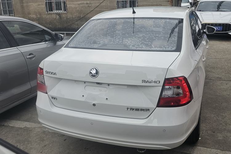 Used Skoda Rapid 2016 1.6L Automatic Chuanxing Edition Rear