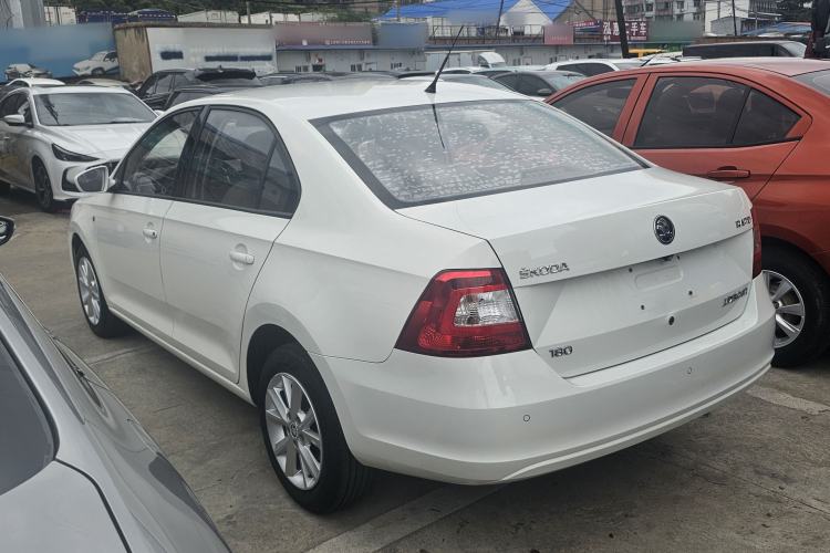 Used Skoda Rapid 2016 1.6L Automatic Chuanxing Edition Rear Left 45 Deg