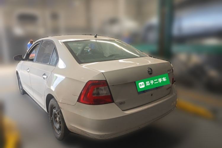 Used Skoda Rapid 2016 1.6L Manual Front-Wheel-Drive Version Rear Left 45 Deg
