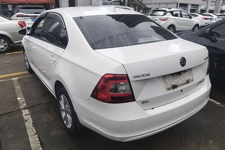Used Skoda Rapid 2016 1.6L Automatic Chuanxing Edition Rear Left 45 Deg