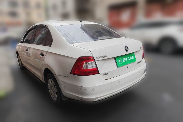Used Skoda Rapid 2016 1.6L Manual Front-Wheel-Drive Version Rear Left 45 Deg