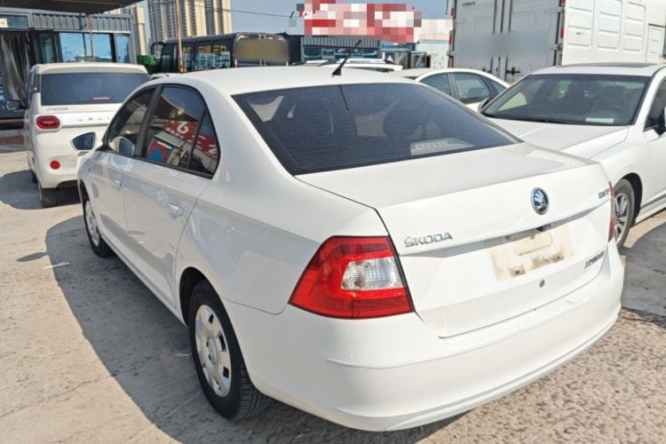 Used Skoda Rapid 2016 1.4L Manual Front-Wheel Drive Model Rear Left 45 Deg
