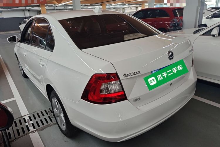 Used Skoda Rapid 2016 1.6L Automatic Chuanxing Edition Rear Left 45 Deg