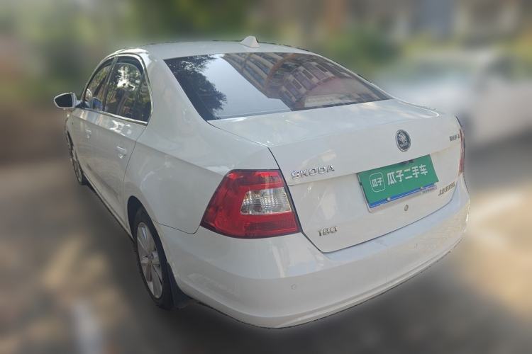 Used Skoda Rapid 2016 1.6L Automatic Chuanxing Edition Rear Left 45 Deg