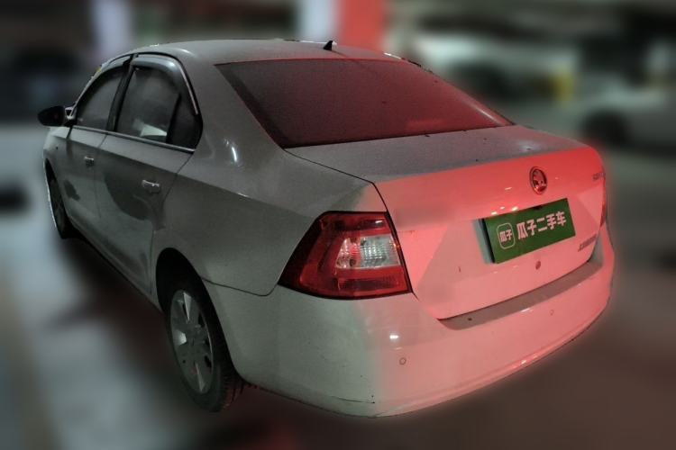 Used Skoda Rapid 2016 1.6L Automatic Chuanxing Edition Rear Left 45 Deg