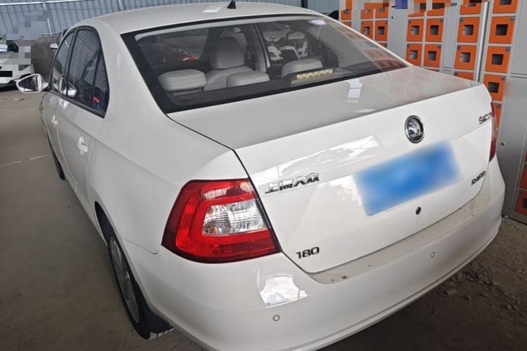 Used Skoda Rapid 2016 1.6L Automatic Chuanxing Edition Rear Left 45 Deg