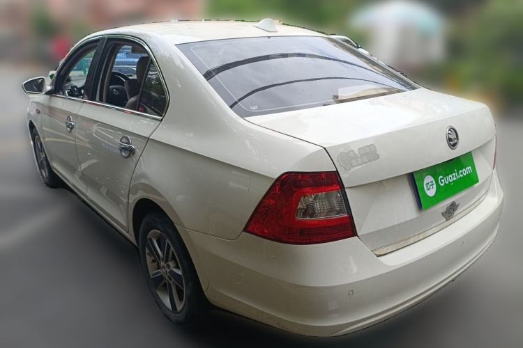 Used Skoda Rapid 2016 1.6L Manual Trend Edition Rear Left 45 Deg