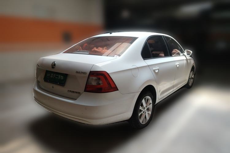 Used Skoda Rapid 2016 1.6L Automatic Chuanxing Edition Rear Right 45 Deg