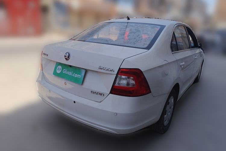 Used Skoda Rapid 2016 1.4L Manual Front-Wheel Drive Model Rear Right 45 Deg