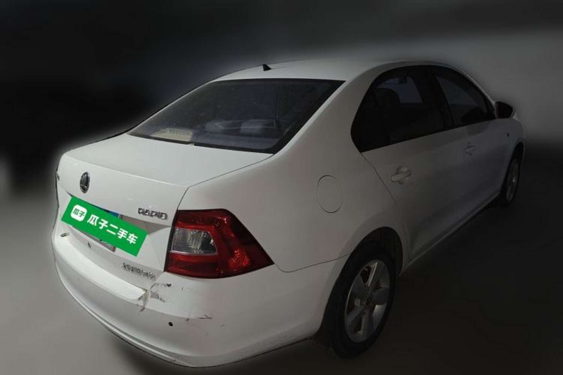 Used Skoda Rapid 2016 1.6L Manual Trend Edition Rear Right 45 Deg