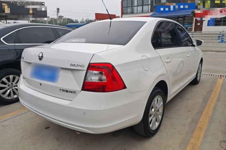 Used Skoda Rapid 2016 1.6L Automatic Chuanxing Edition Rear Right 45 Deg