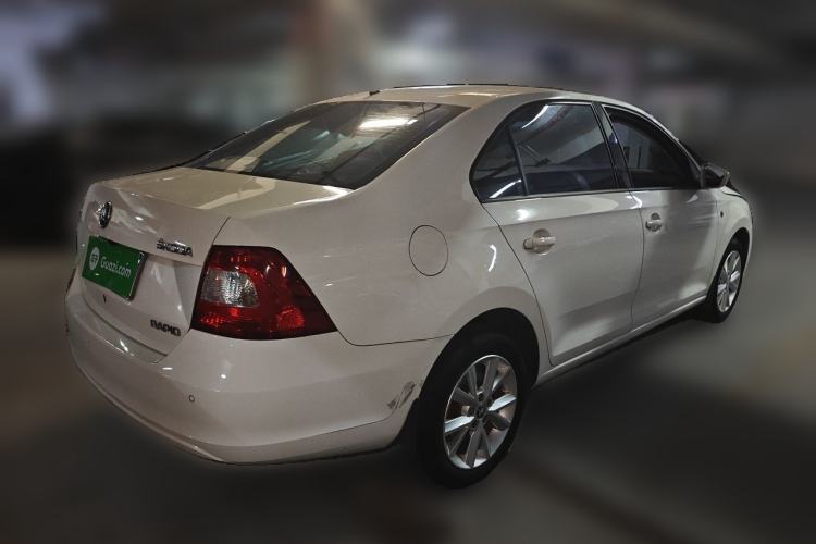 Used Skoda Rapid 2016 1.6L Automatic Chuanxing Edition Rear Right 45 Deg